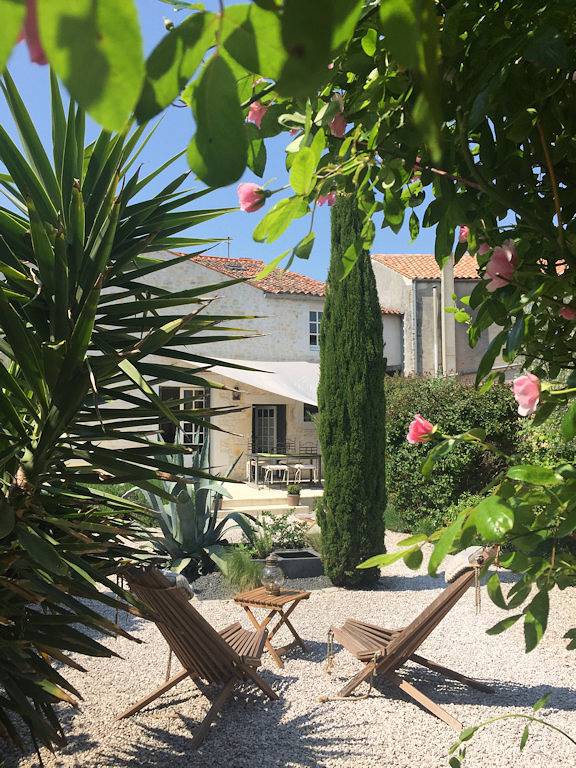 Chambre d’hôte pour 2 personnes, avec piscine et jardin - 1