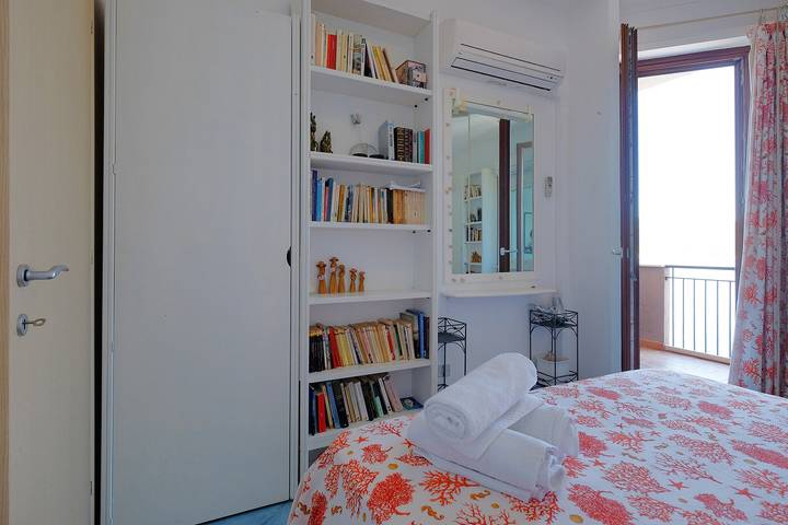 Appartamento intero, Rosy terrazza sul mare by Teuladaapartments in Teulada, Cagliari e Dintorni