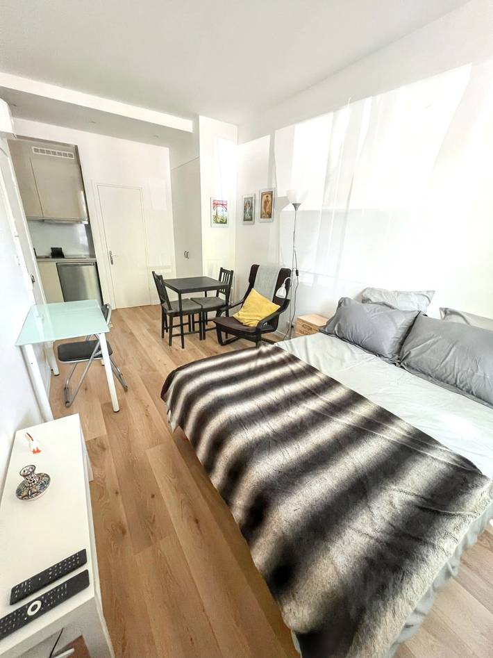 Studio pour 2 personnes à Montrouge