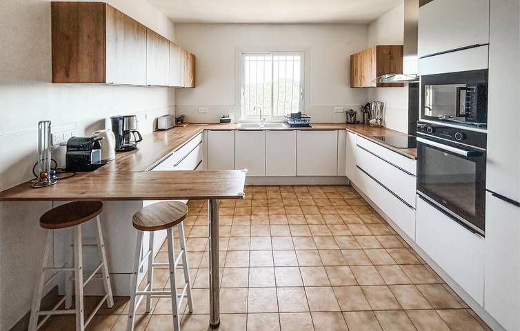 Apartamento con vistas al mar, piscina, wifi y terraza cerca de Les Adrets-de-l'Estérel in Les Adrets-de-l'Estérel, Massif de l'Esterel