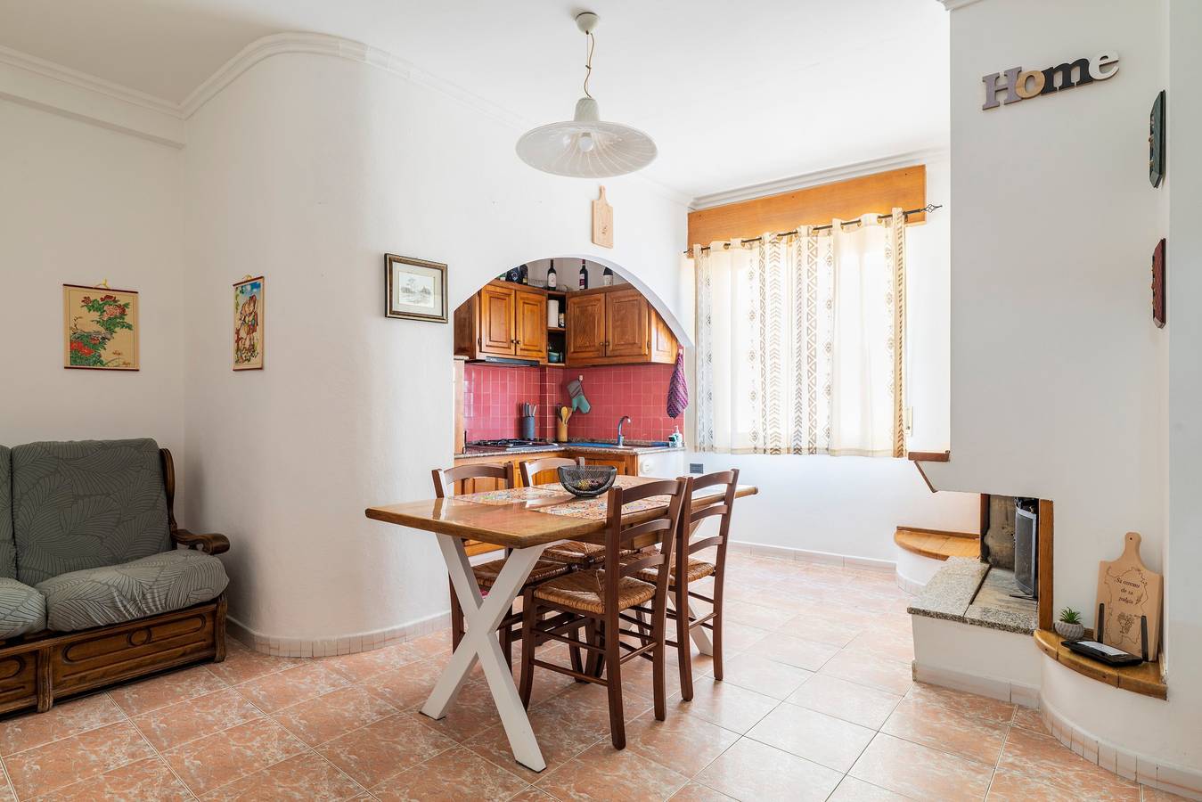Ferienhaus 'Sa Omu De Sa Palgia' mit Meerblick, Balkon und Klimaanlage in Jerzu, Barbagia