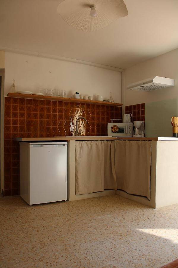 Gîte pour 4 personnes, avec terrasse à Bourg-Saint-Andéol - 4