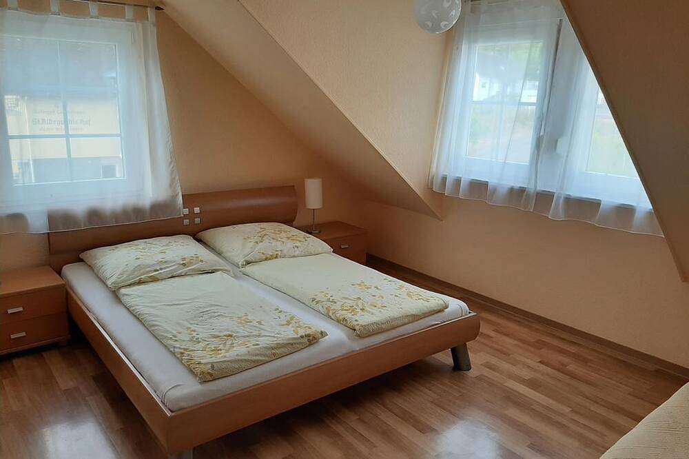 Ganze Wohnung, Appartement, Dusche, Wc, Balkon - Residenz Moselstausee in Sankt Aldegund, Cochem-Zell
