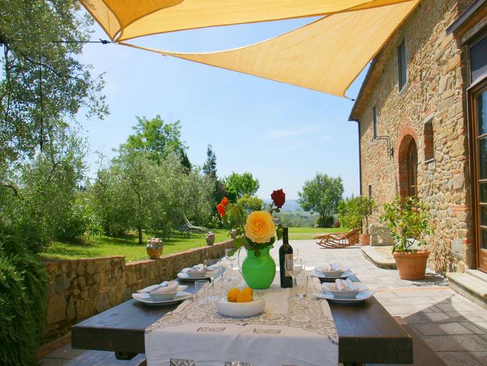 Dom w Vinci z basenem i widokiem na Toskanię in Vinci, Prowincja Florencja