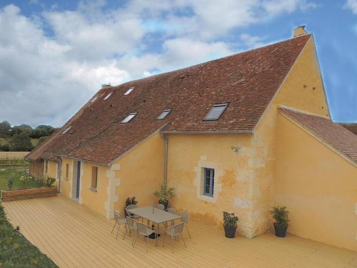 Location de vacances pour 8 personnes, avec jacuzzi et jardin dans Perche-en-Nocé