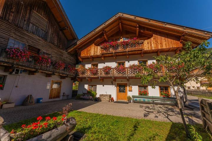 Privatzimmer für 3 Personen, mit Garten und Ausblick, mit Haustier - 1