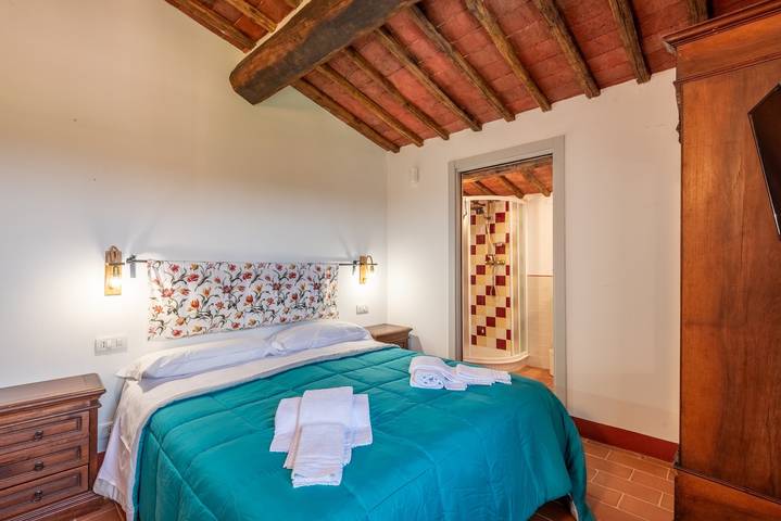 Agriturismo per 2 persone, con giardino a Sovicille