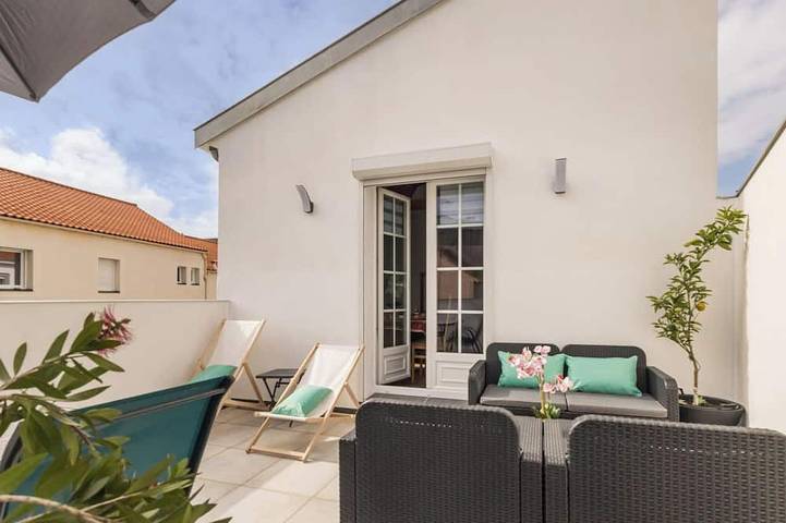Gîte pour 4 personnes, avec terrasse dans Office De Tourisme De La Plaine Sur Mer