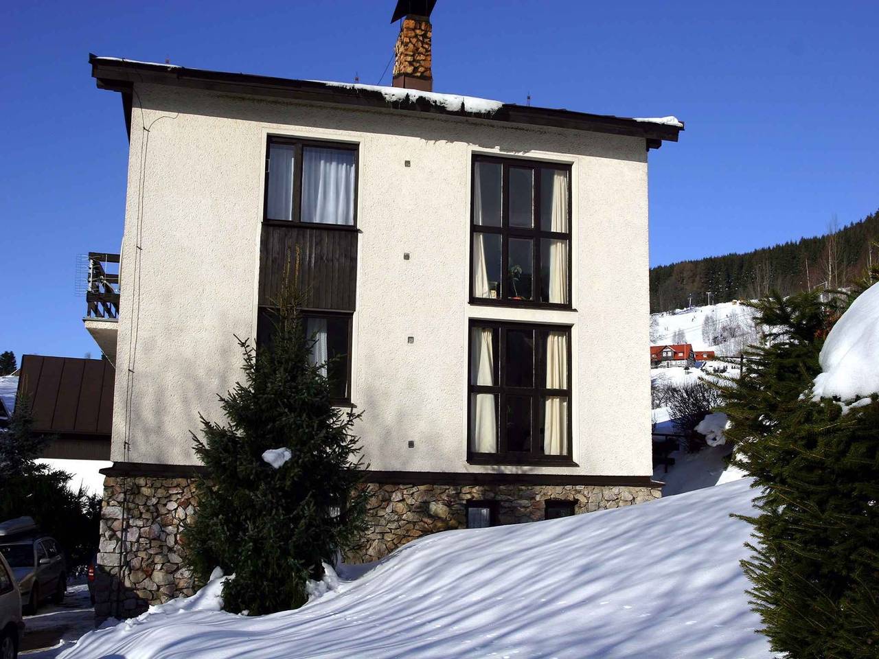 Ferienhaus mit Gartengrill direkt an Wanderwegen  in Pec pod Sněžkou, Region Trautenau