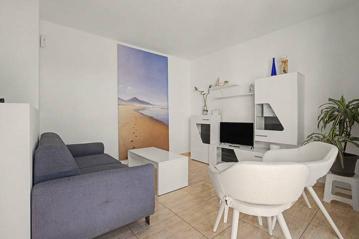 Apartamento entero, Apartamento vacacional 'Santa Úrsula 66' con piscina, terraza privada y Wi-Fi in Costa Calma sur, Pájara