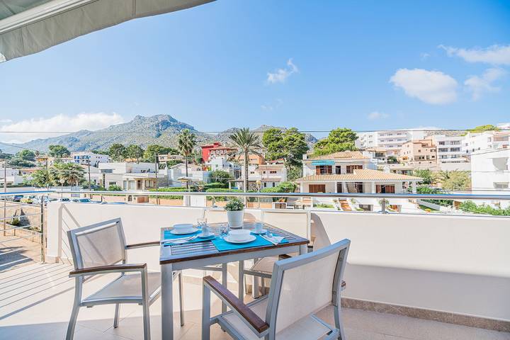 Can Botana Casa 8 in Cala Sant Vicenc, Pollença