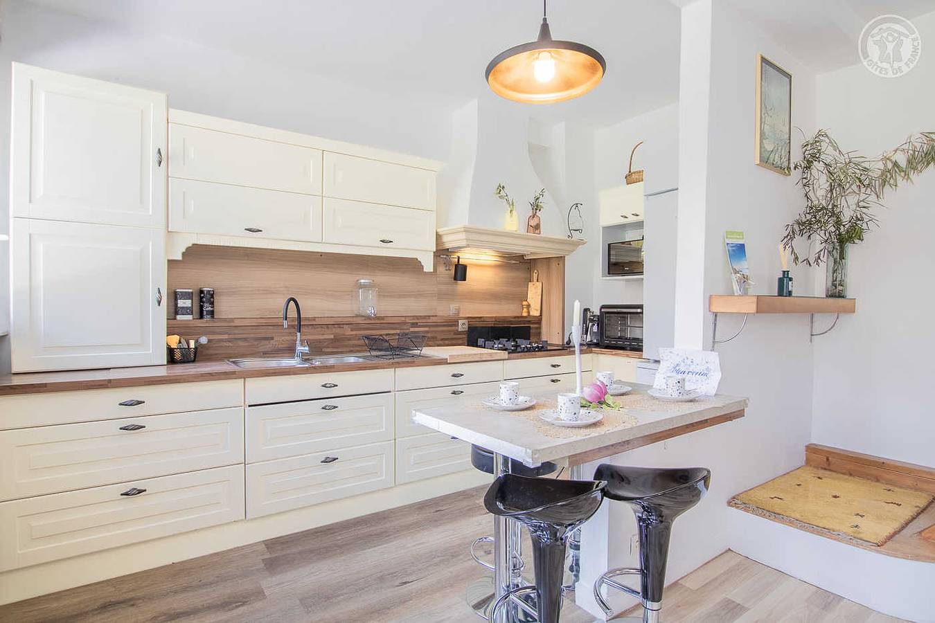 Villa Les Sources in Viviers-du-Lac, Région de Chambéry