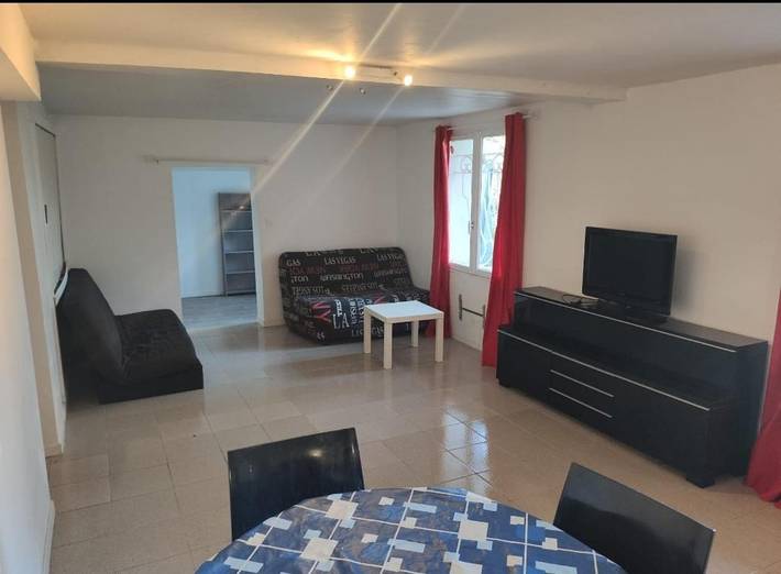 Location de vacances pour 4 personnes, avec Terrasse et Vue à Urcuit