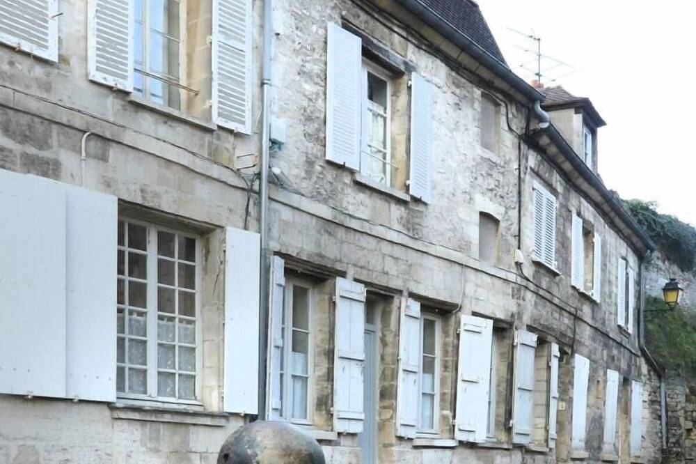 Apartamento entero, Notre Dame de Senlis in Senlis, Río Oise