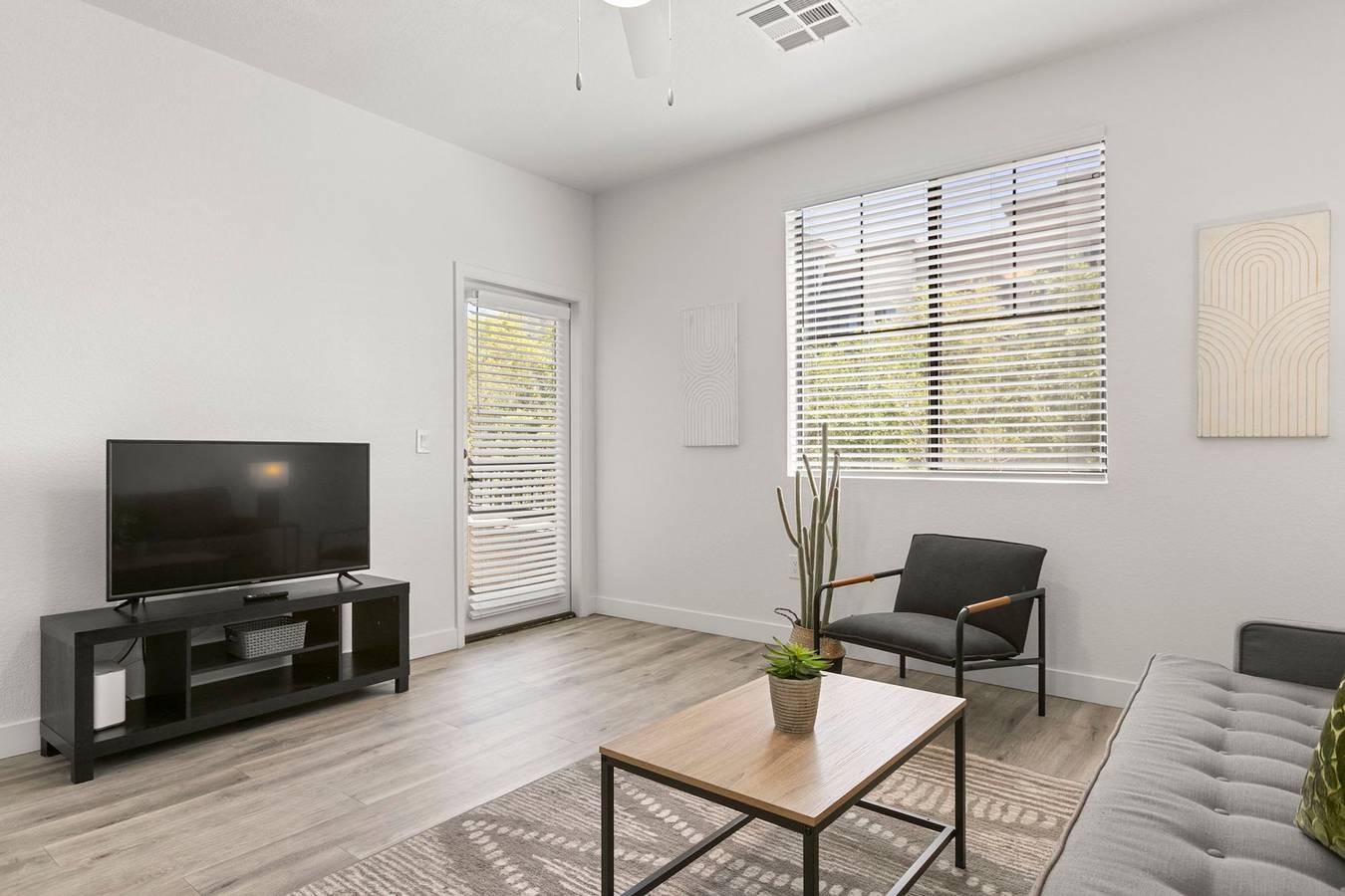 Ganze Wohnung, Cozysuites Glendale by the stadium w pool 14 in Glendale, Maricopa County