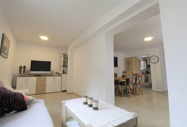 Apartamento entero, Apartamento de vacaciones para 5 personas con terraza in Umag, Region de Umag