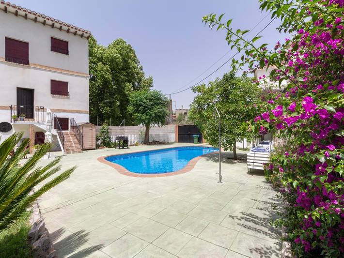 Casa rural para 16 personas, con Terraza además de Jardín y Piscina en Valle de Lecrín - 4