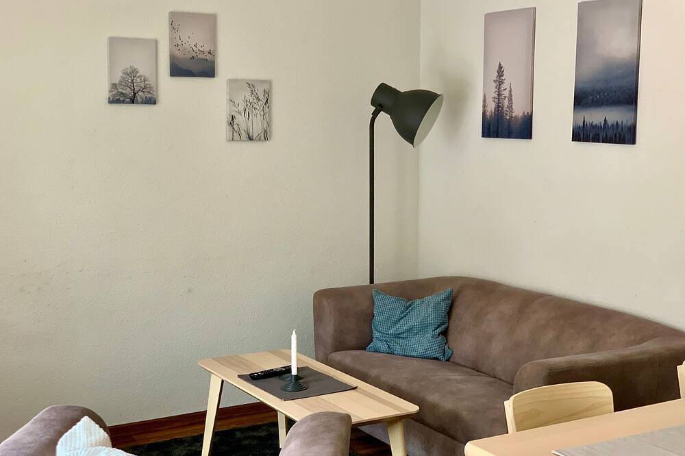 Ganze Wohnung, \"Hasel\" Barrierefrei mit Fahrstuhl direkt am Stausee in Thülsfelder Stausee, Friesoythe