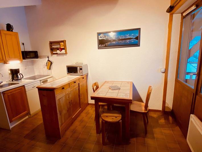 Ganze Wohnung, Ruhige 2-Zimmer-Wohnung im Aravis-Tal mit Balkon und Garage in La Clusaz in La Clusaz, Annecy und Umgebung