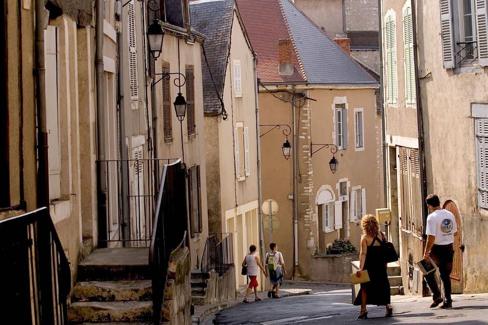 Baumhaus in der Natur, Abschalten in La Pérouille in La Pérouille, Châteauroux und Umgebung