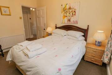 Cottage for 4 People in Redcar and Cleveland, Photo 2