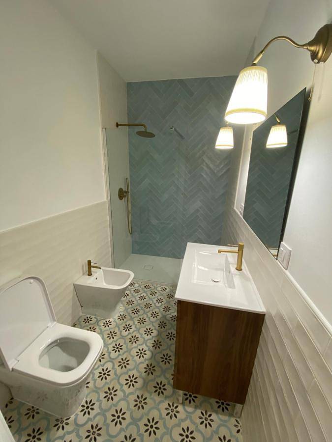 Gîte pour 5 personnes, avec jardin et terrasse à Lora del Río - 3