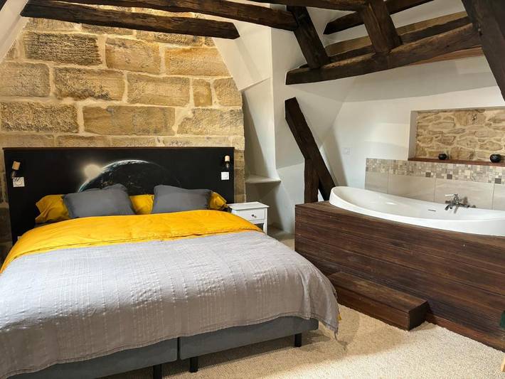 Gîte pour 4 personnes, avec vue, adapté aux familles dans Office De Tourisme De Sarlat Perigord Noir - 2