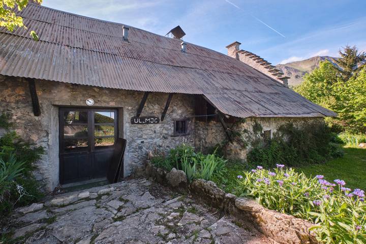 Ferienhaus für 25 Personen, mit Garten, mit Haustier in Französische Alpen - 2