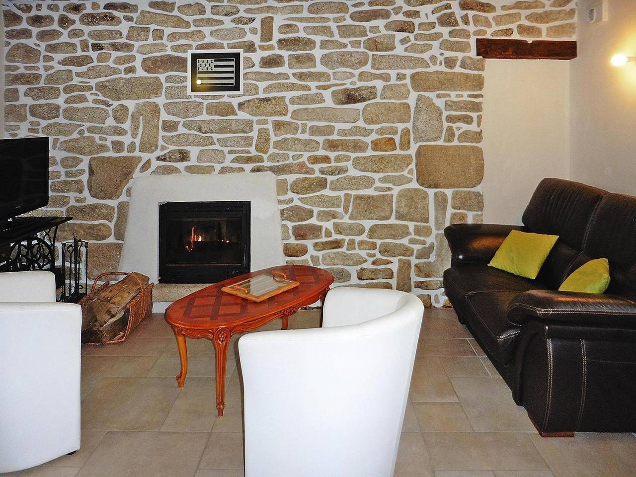 Steinhaus nahe Torche Strand in Plobannalec-Lesconil, Côte de Cornouaille