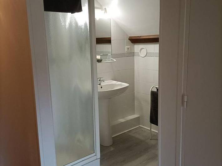 Location de vacances pour 2 personnes, avec jardin et piscine à Clémont - 2