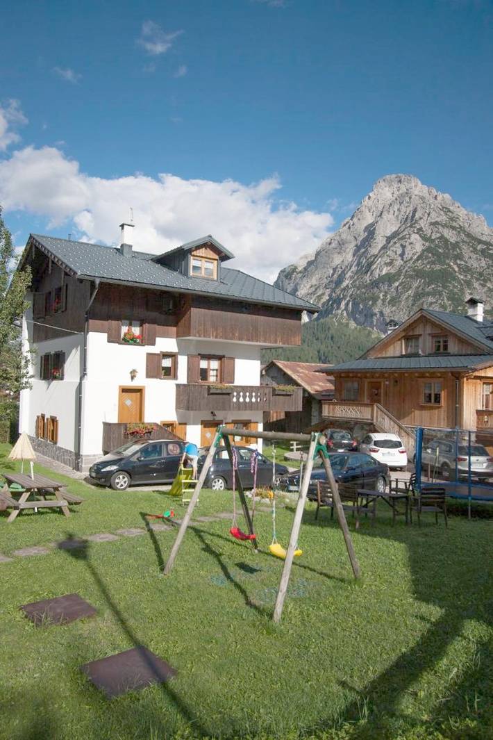 Gîte pour 7 personnes, avec jardin ainsi que terrasse et vue à Sappada - 4