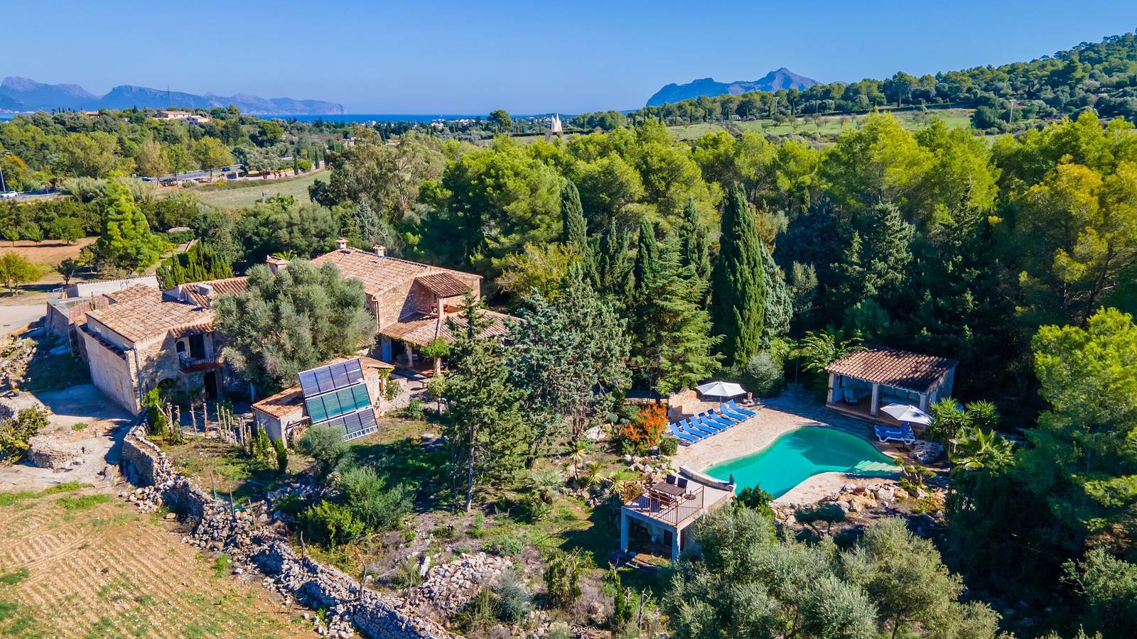 Finca 'Ca Na Siona' mit Bergblick, privatem Pool und Wi-Fi in Alcúdia, Mallorca Norden