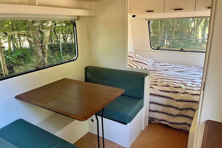 The Caravan in the Orchard in Saint-Erblon, Rennes und Umgebung