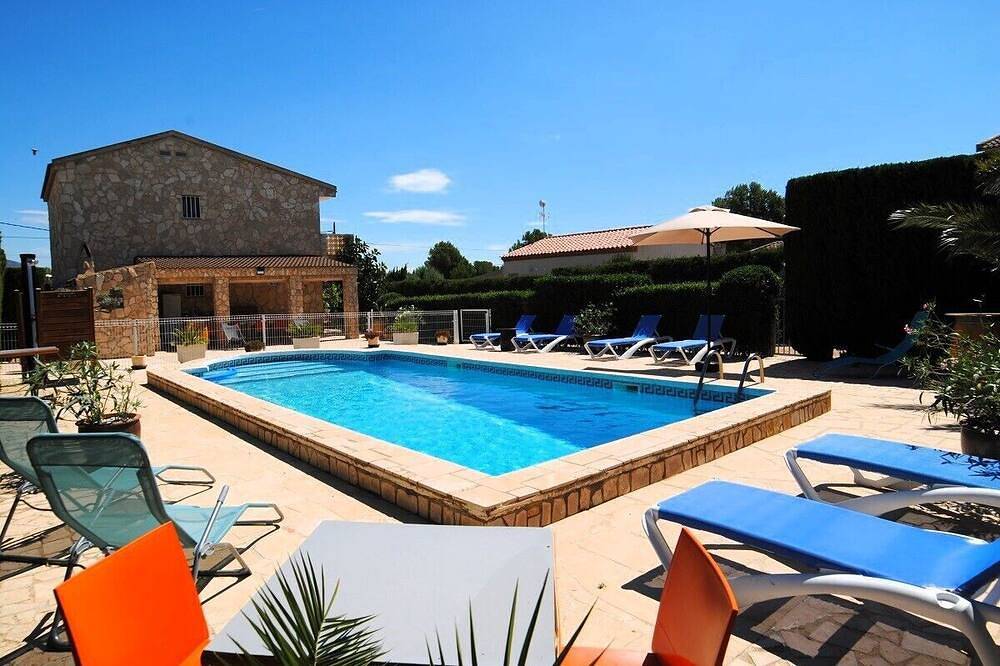 Casa vacanza a Baix Ebre a partire da 375€ a notte