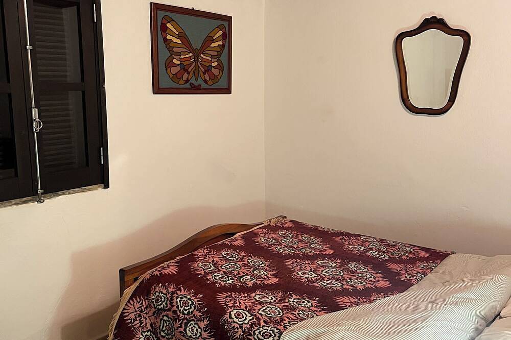 Large 4 Bedroom House on idyllic Armona Island in Quelfes, Ria Formosa