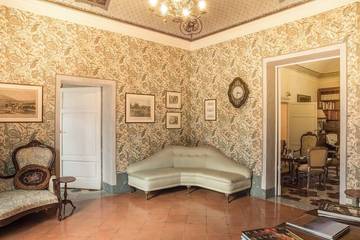 Villa for 5 Guests in Siena, Siena Province, Picture 3