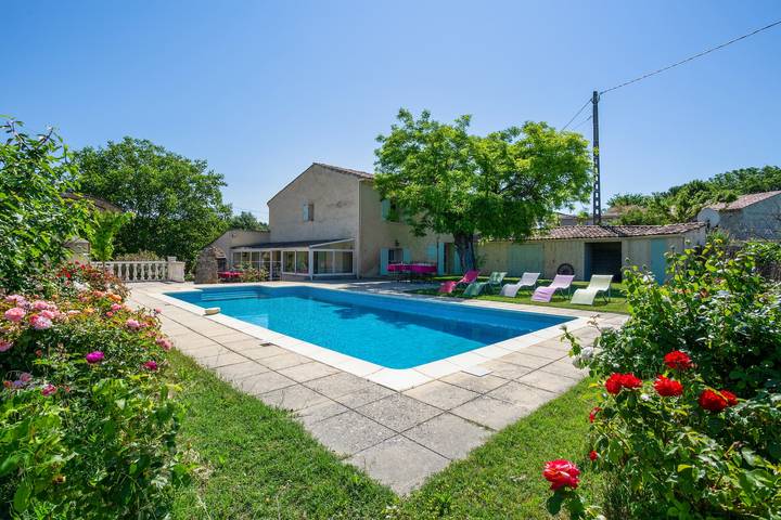Villa pour 10 personnes, avec piscine et terrasse - 1