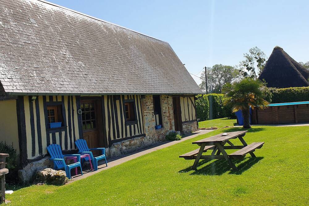 Gite 2 à 3 personnes proche de Honfleur avec piscine in Fatouville-Grestain, Côte de Grâce
