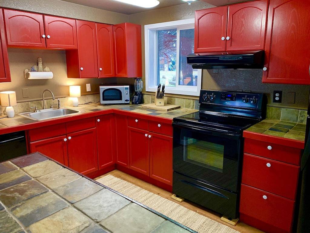 Ganze Wohnung, Schöne Wohnanlage am Strand in Homer, Kenai Peninsula