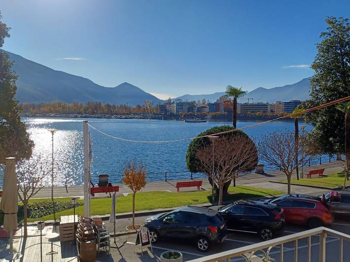 Ferienwohnung für 3 Personen, mit Balkon und Seeblick in Muralto