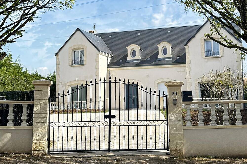 6 bedroom gorgeous home in Blois in Blois, Région de Blois