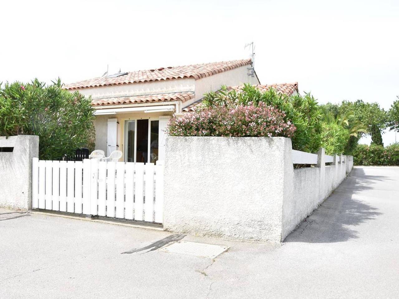 3-Zimmer-Villa mit Terrasse und Garage, strandnah - Gruissan in Gruissan (Ville), Gruissan