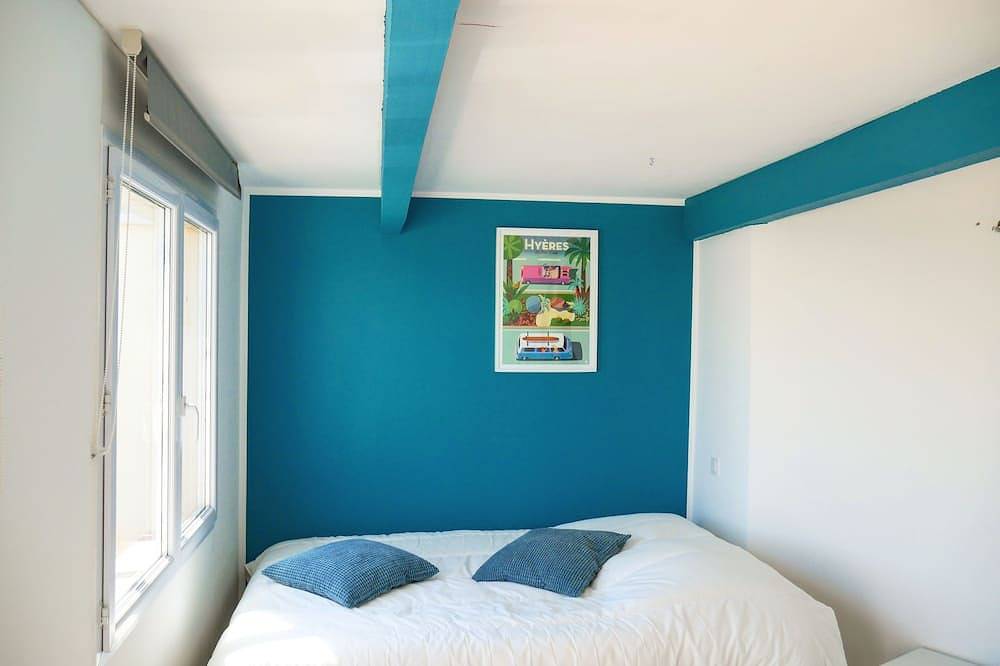 Apartamento entero, Studio on the beach with sea view in La Bergerie, Hyeres