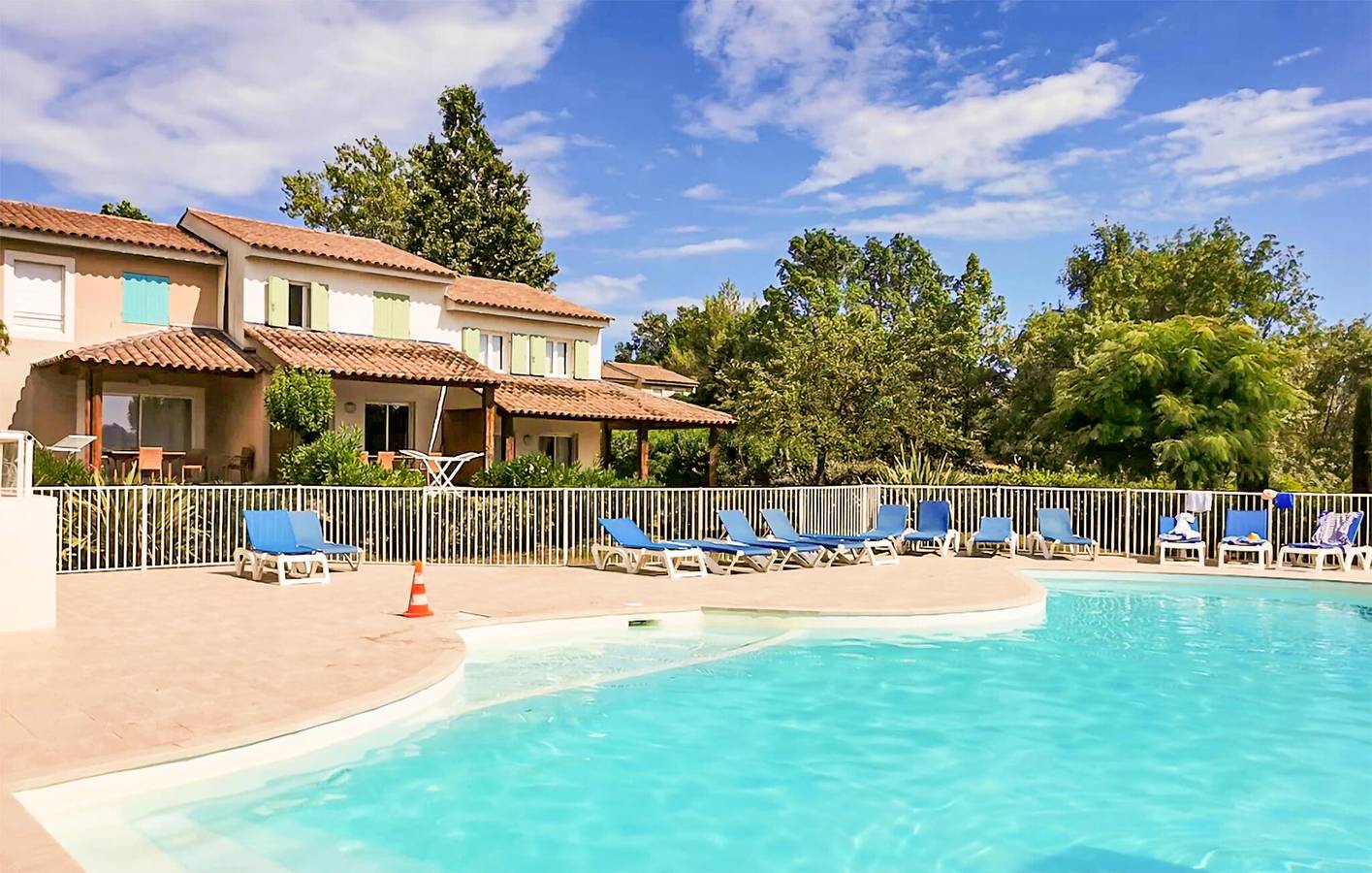 Montauroux View Apartment mit Pool in Montauroux, Draguignan Region