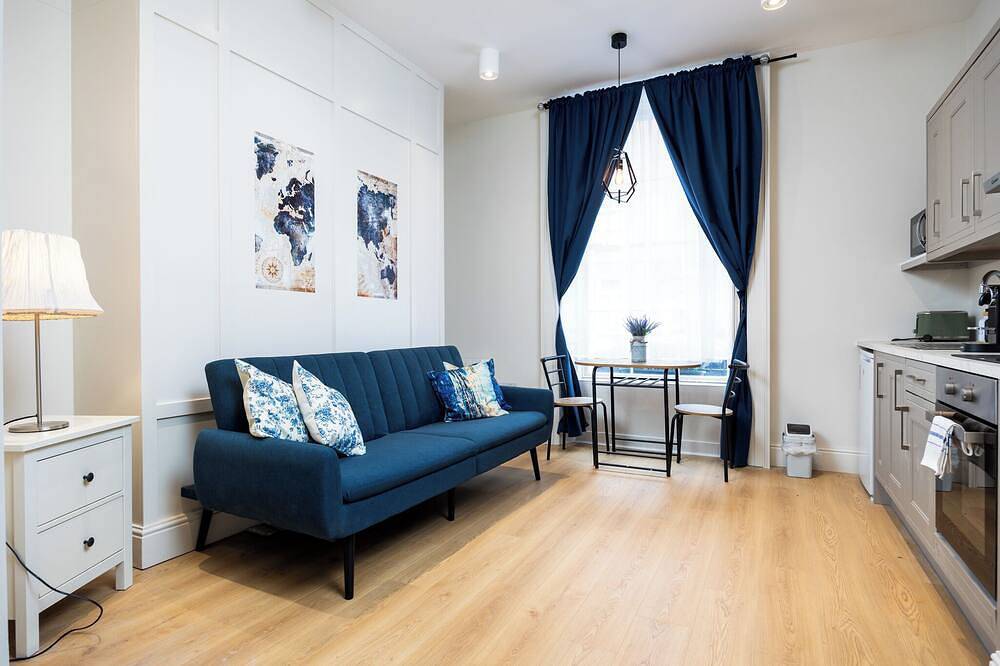 Geheel appartement, Modern Studio Apt-23Min Walk To Dublin Castle in Dublin, County Dublin