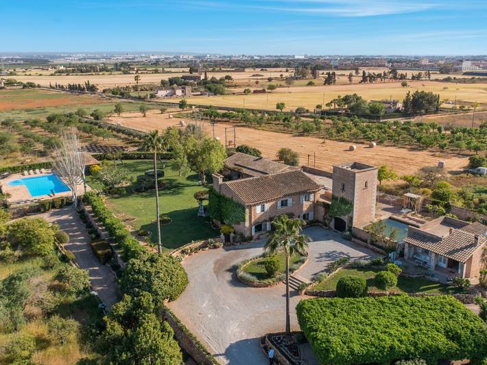 Finca mit Hund für 12 Personen, mit Pool und Garten, mit Haustier in Palma