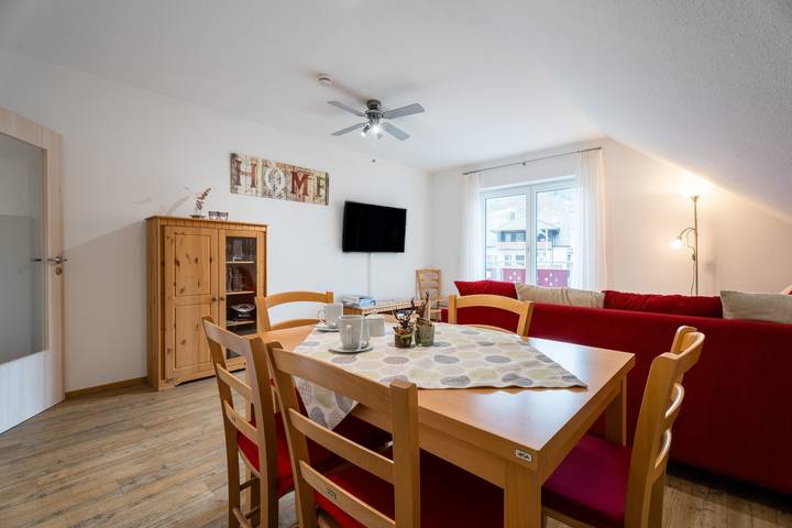 Ferienwohnung für 4 Personen, mit Balkon in Oppenau