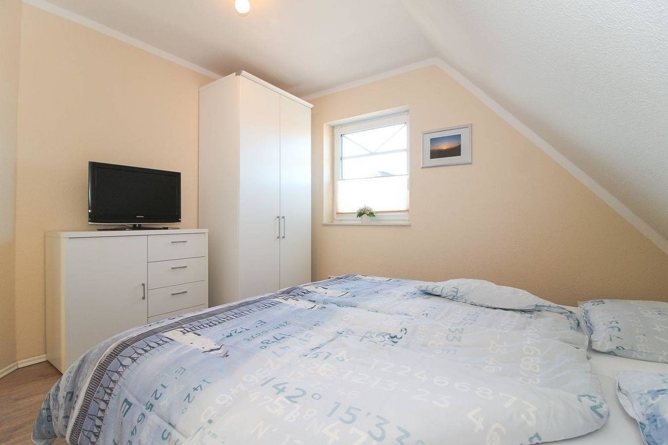 Geheel vakantieappartement, Vakantieappartement voor 4 personen met balkon in Norden, Norden en omgeving