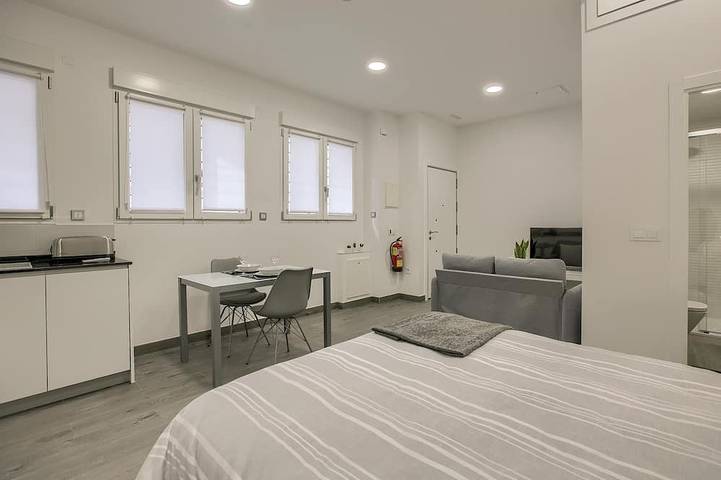 Apartamento entero, Cercanía, calidad y confort para sentirse en casa en una situación privilegiada in Moncloa-Aravaca, Madrid