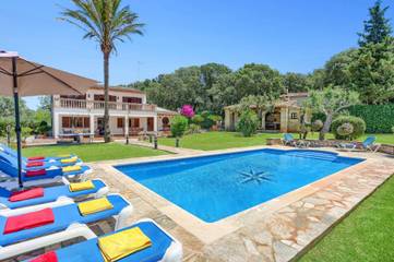 Villa in Pollença, Serra de Tramuntana für 8 
